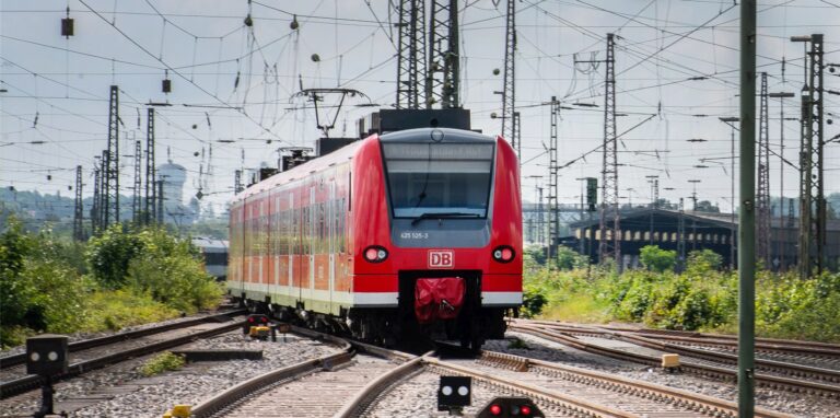 Die Bahnstrecke zwischen Dortmund und Essen muss gesperrt werden.