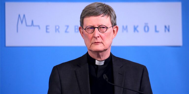 Der Kölner Kardinal Woelki hat erneut Vertuschungsvorwürfe zurückgewiesen.