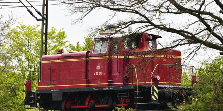 Die Bahnstrecke war für mehr als eine Stunde gesperrt.