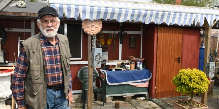 Mit der Ruhe im Kleingarten ist es für Reginald Rottmann vorbei, seit sich die Ratten in der Siedlung tummeln.