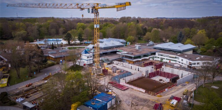 Die Baustelle des neuen Sportbades am Revierpark Wischlingen.