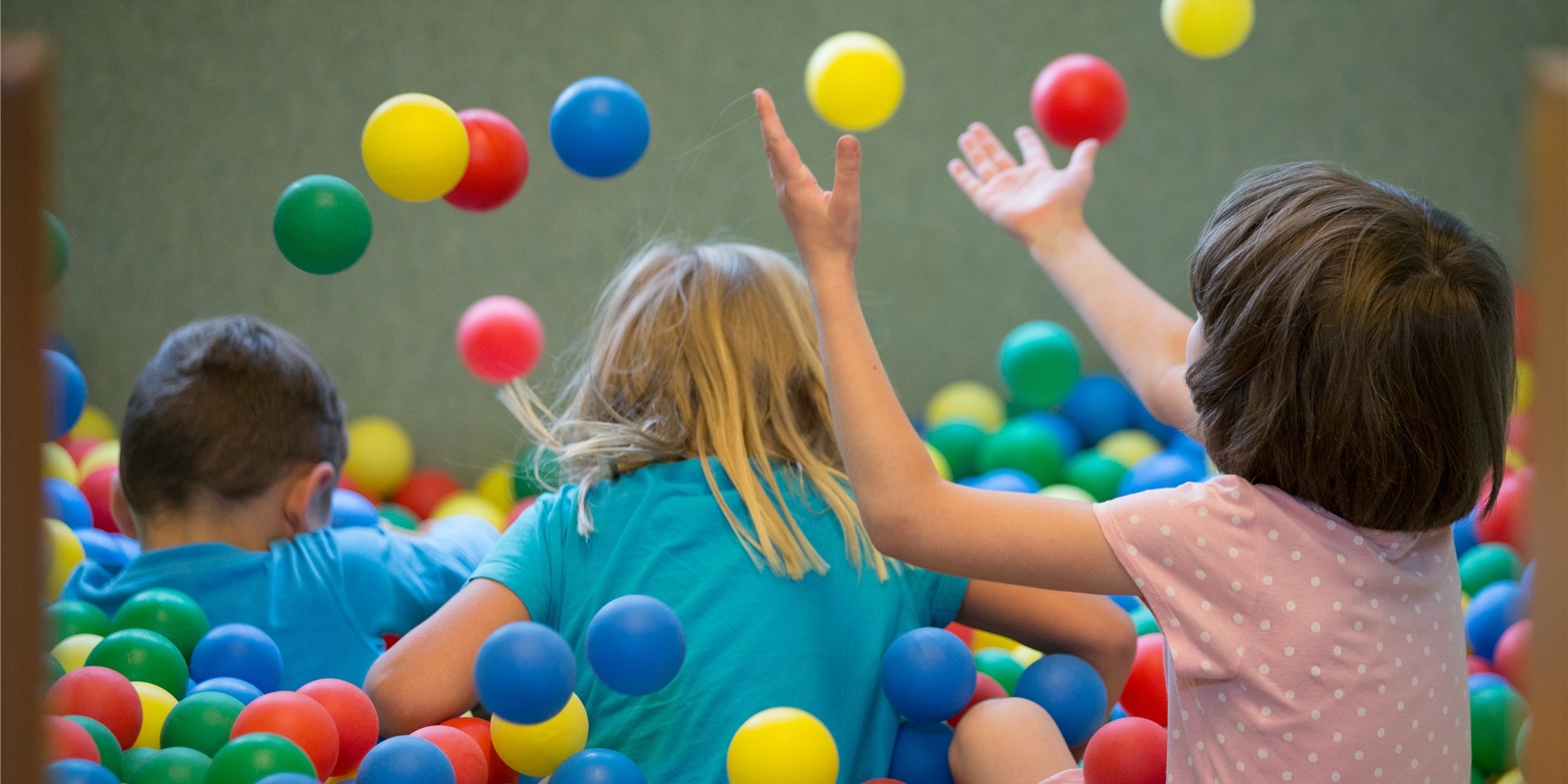 Lange wurde diskutiert, welche Rolle Kinder in der Pandemie spielen. (Symbolbild)