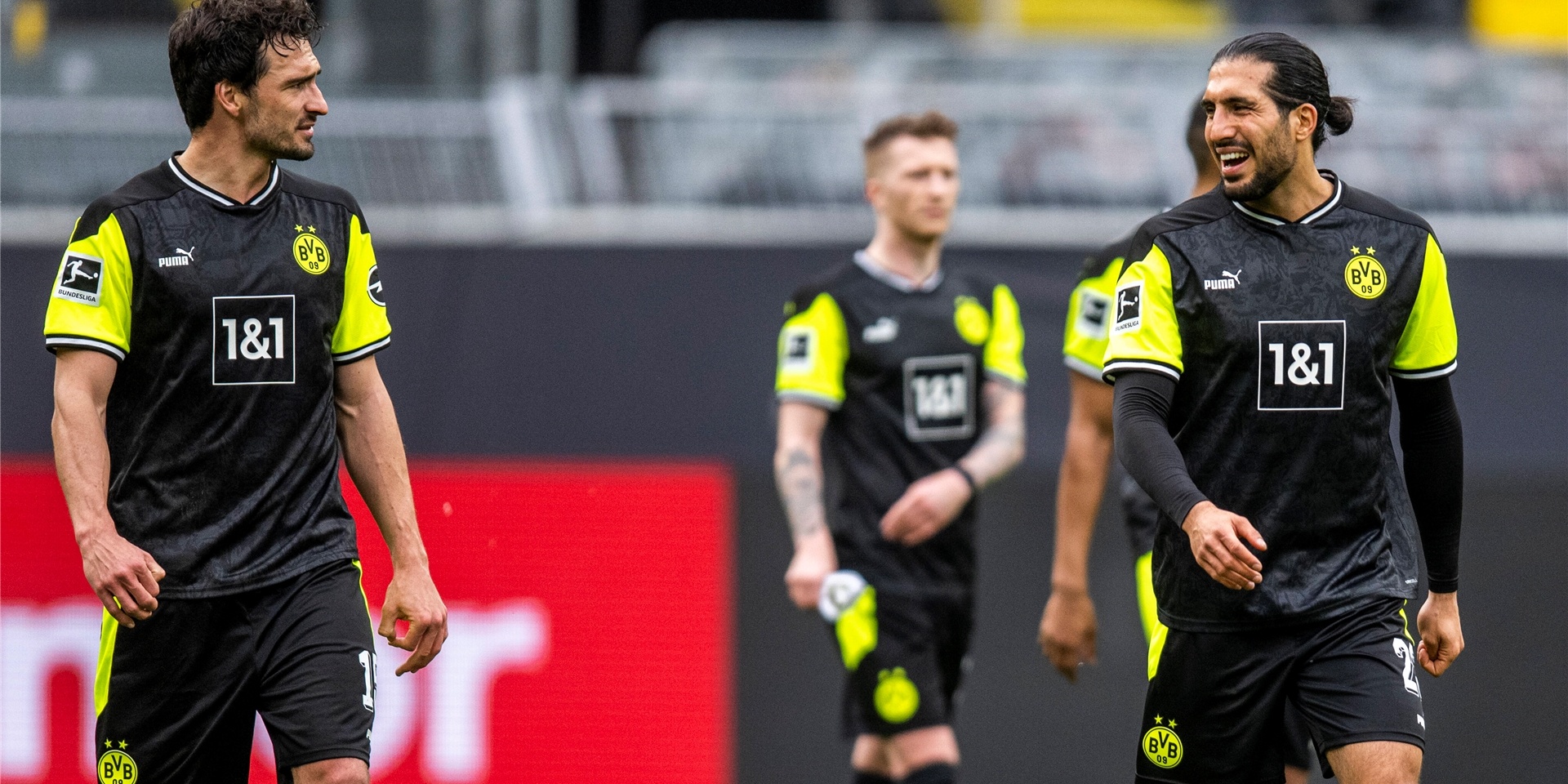 Mats Hummels (l.) und Emre Can wurden beide für die deutsche Nationalmannschaft nominiert.
