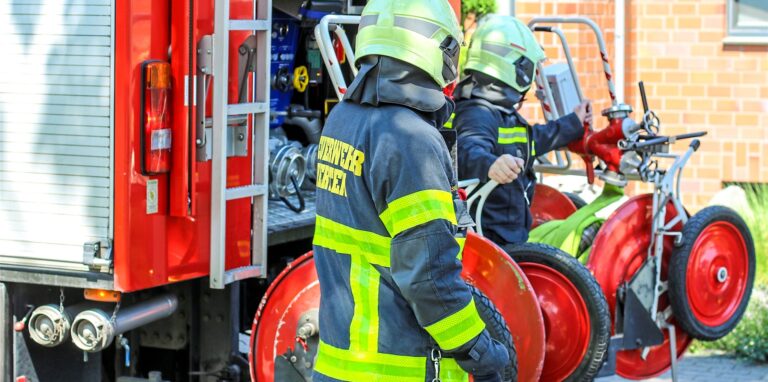 Gleich mehrfach musste die Berufsfeuerwehr Herten ausrücken. (Symbolfoto)