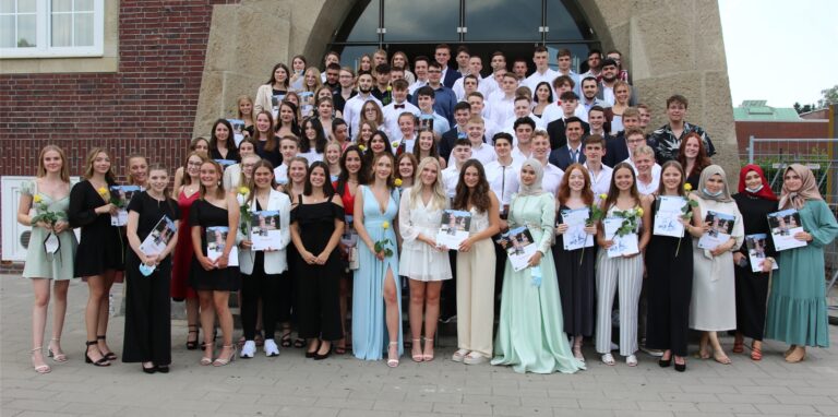 Der Abitur-Jahrgang 2021 des Städtischen Gymnasium Herten.