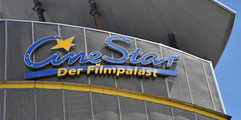 Das Cinestar-Kino hinter dem Dortmunder Hauptbahnhof startet am 1. Juli nach einer langen Corona-Zwangspause neu.