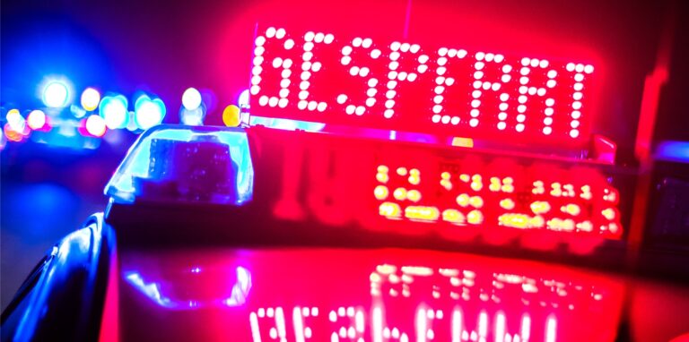 Die Autobahn 42 ist in Richtung Dortmund voll gesperrt.