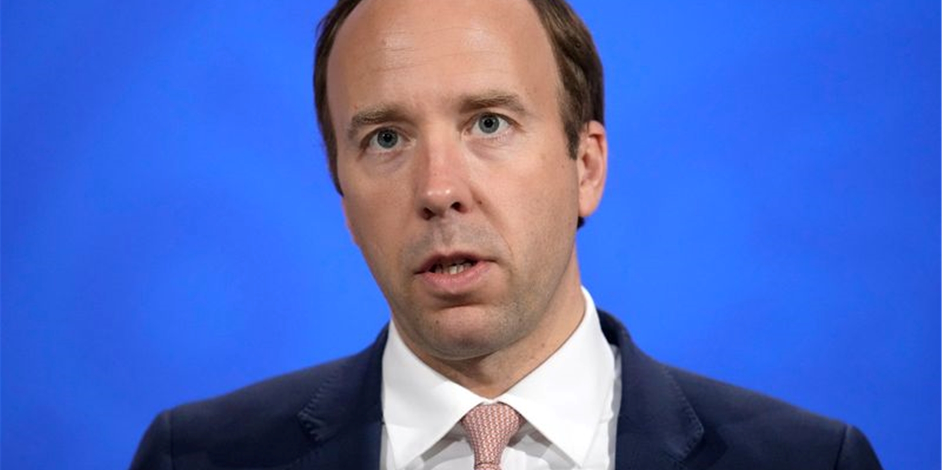 Der britische Gesundheitsminister Matt Hancock spricht während einer Pressekonferenz in der Downing Street. Foto: Matt Dunham/AP Pool/dpa