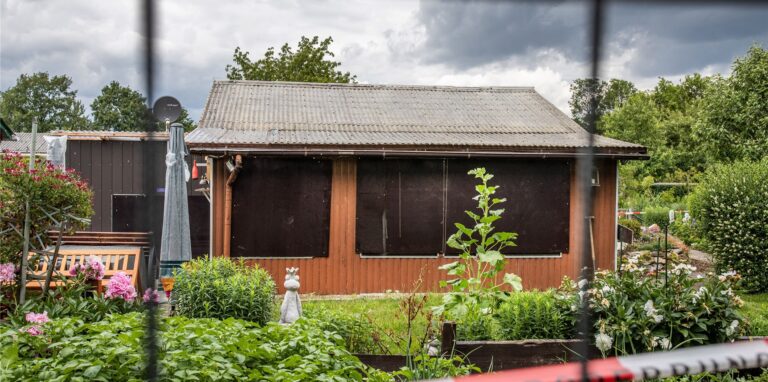 In einer Gartenlaube in Münster haben die Ermittlungen zum Missbrauchskomplex 2020 angefangen.