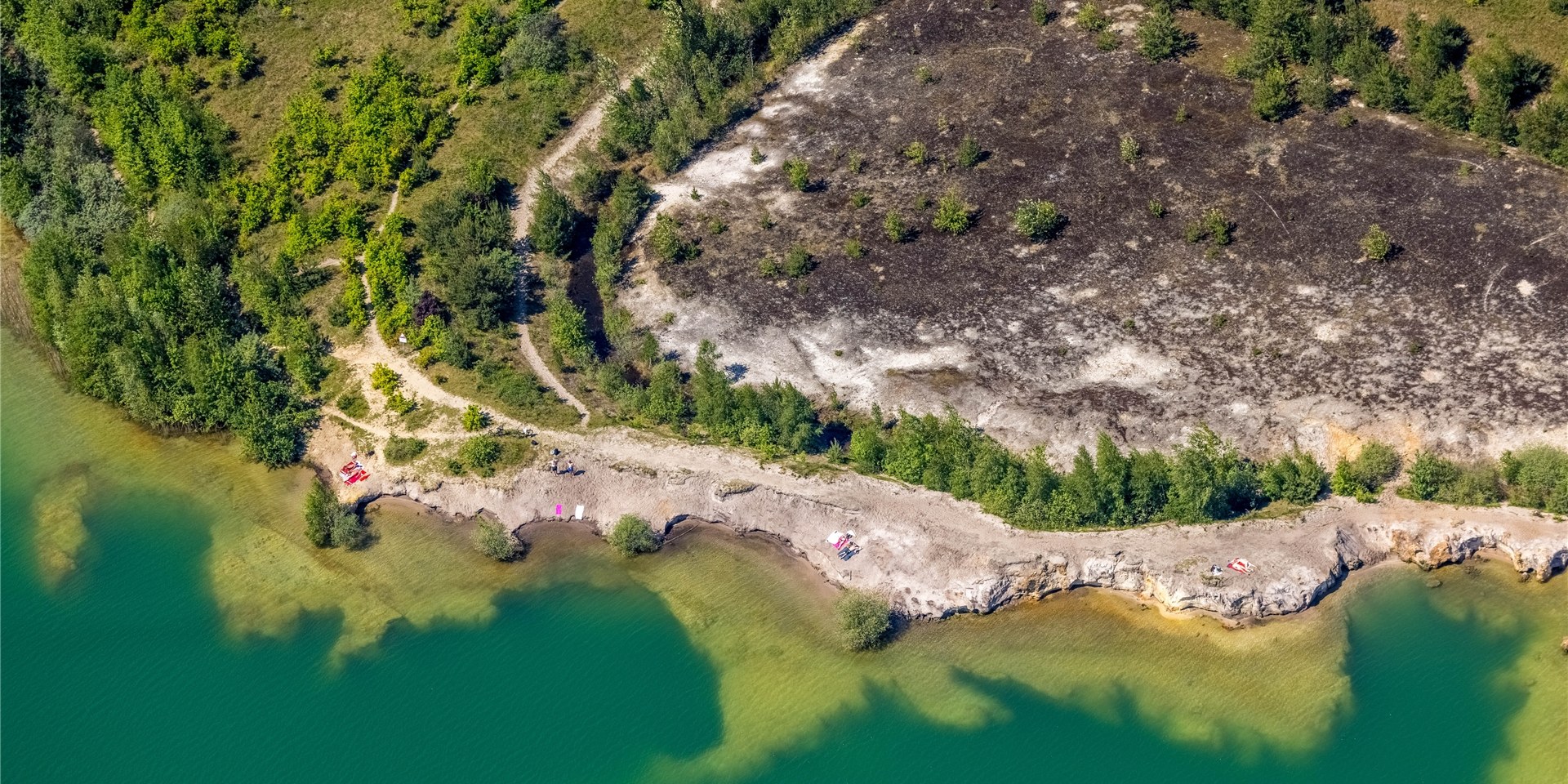 Ein Blick auf die verbotenen Bereiche am Silbersee II von oben.