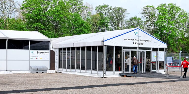 Zum Impfzentrum des Kreises Recklinghausen kann man aktuell nur mit Termin kommen. Es könnte aber sein, dass sich das ändert.