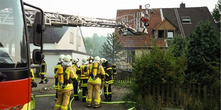 Bei einem Brand an der Heerstraße kam eine Frau ums Leben.