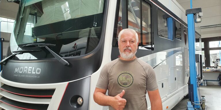 Yalcin Cinaryolu rüstet Wohnmobile unter anderem mit individuellen Solaranlagen auf.