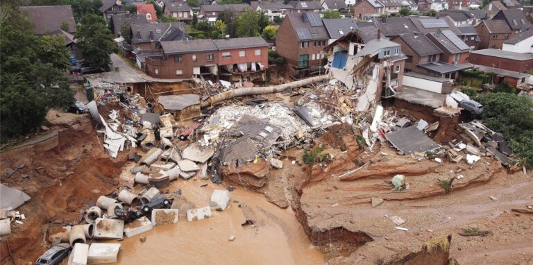 Die Hochwassergefahr in Erftstadt war bekannt. Trotzdem wurden viele Menschen von dem Unwetter und den katastrophalen Ausmaßen überrascht.