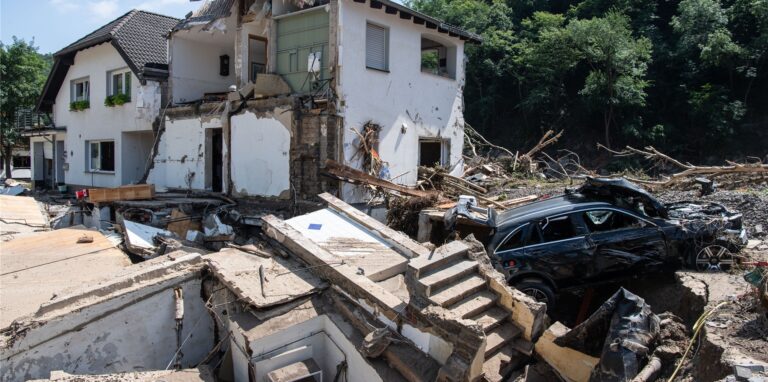 Ein komplett zerstörtes Haus in Marienthal im Ahrtal. Das kleine Dorf wurde weitestgehend zerstört.