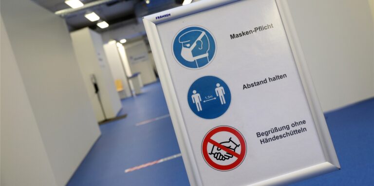 Die Corona-Zahlen in Nordrhein-Westfalen steigen weiter.