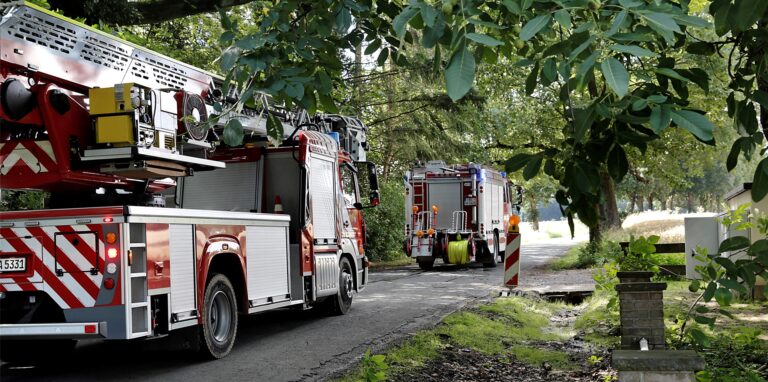 Die Halterner Feuerwehr löschte einen Trafobrand am Hennewiger Weg.