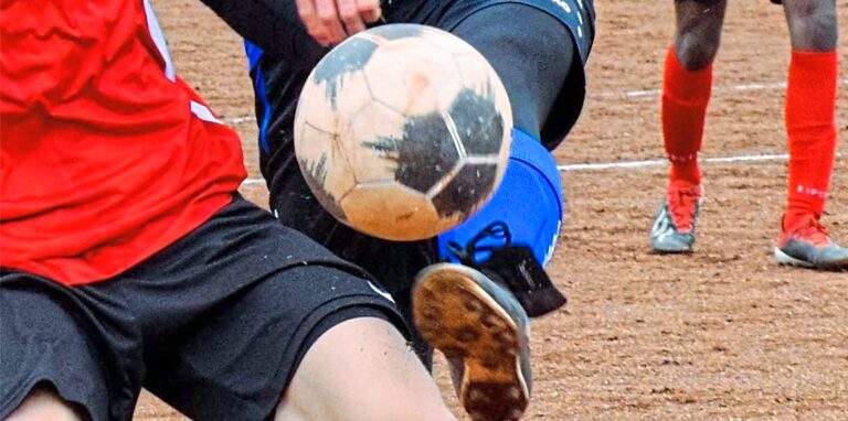 Fast alle Städte haben Planungen für eine Jugendfußball-Stadtmeisterschaft für dieses Jahr verworfen. Nur in Marl gibt es noch eine Chance.