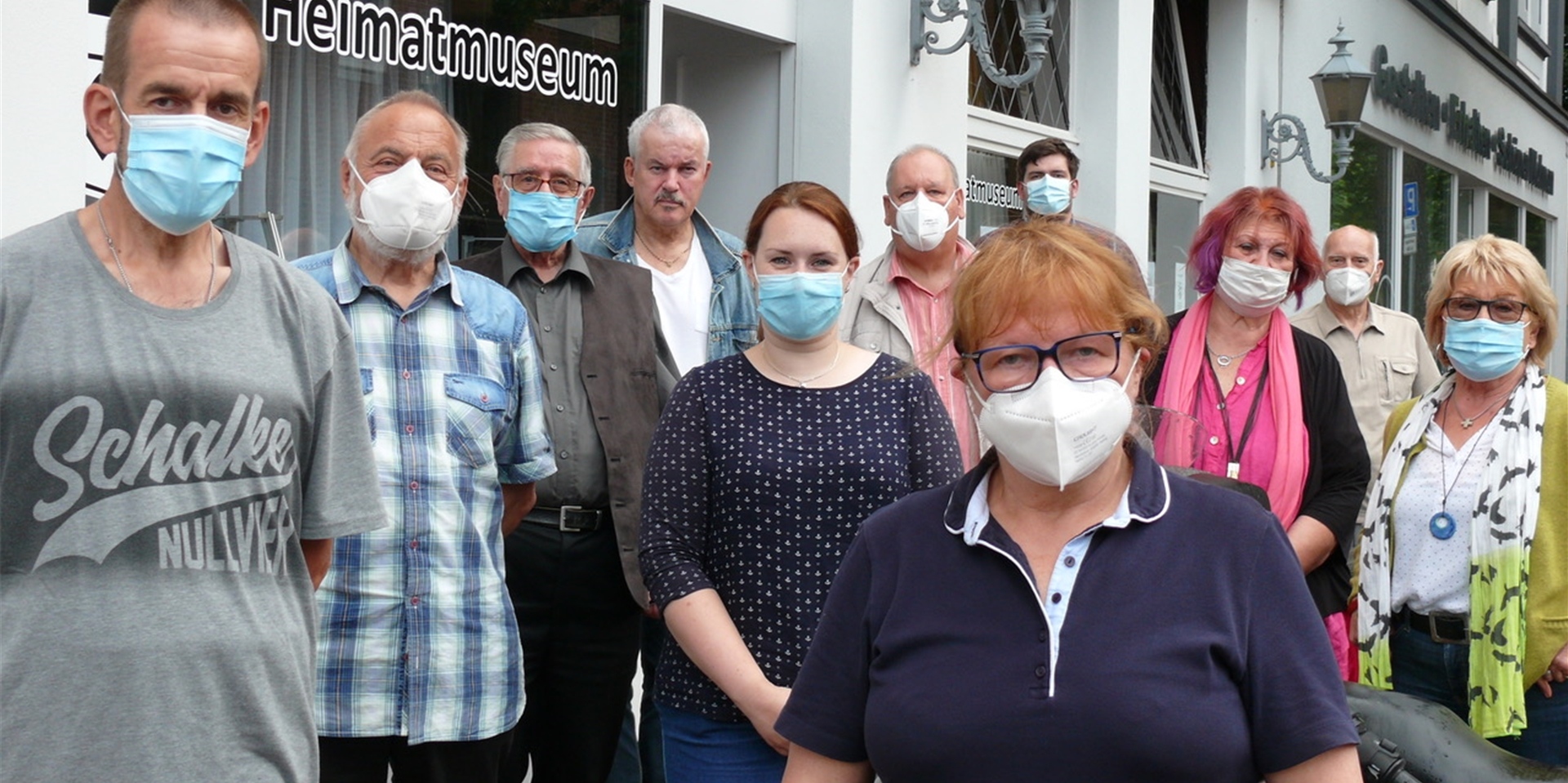 Der neue Vorstand und Beirat des Heimatvereins Westerholt hat sich formiert und freut sich auf die Aktivitäten nach der Corona-Pause. Im Vordergrund das engere Vorstandsteam mit Mechtild Hetterscheidt, Franziska Gerk, Berthold Hetterscheidt und Reinhard Piwek.