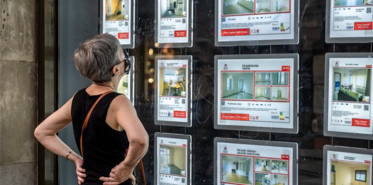 Die Sparkasse Haltern bietet ihre Immobilien jetzt nicht nur auf klassischen Wegen, sondern auch in einem Bieterportal an.