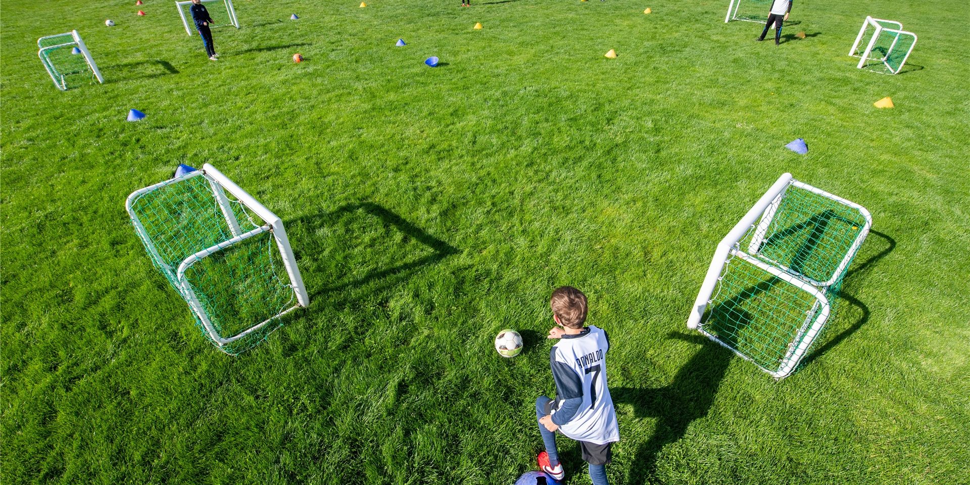 Mini-Teams und kleine Tore: Was Jugendfußball-Experten raten, stößt in den Vereinen oft auf Vorbehalte. Der Fußballkreis Recklinghausen will die Reform in der kommenden Saison angehen.