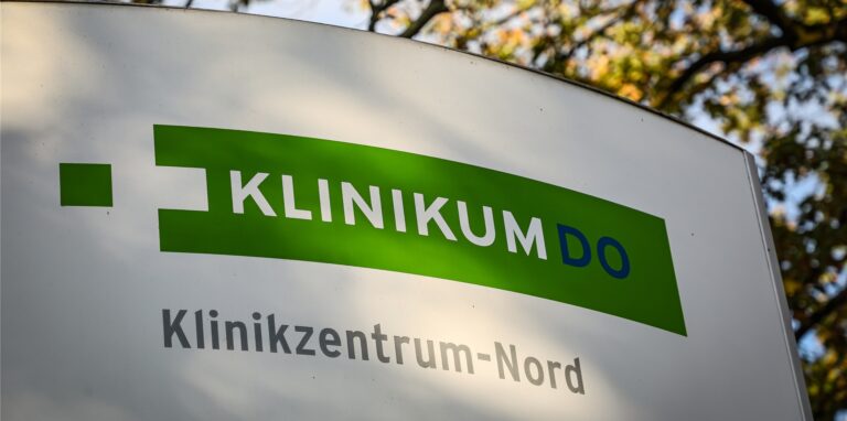 Schild des Klinikum Nord.