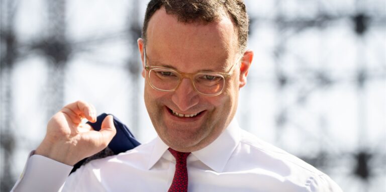 Jens Spahn (CDU), Bundesminister für Gesundheit, ist derzeit auf Wahlkampftour.