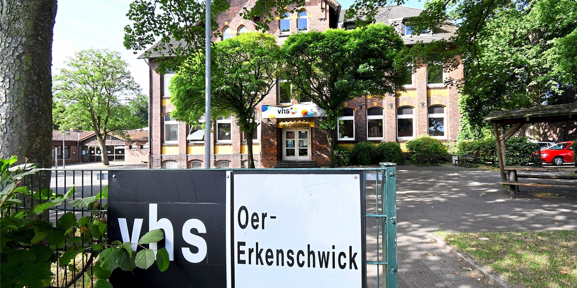 Eingang der VHS Oer-Erkenschwick.