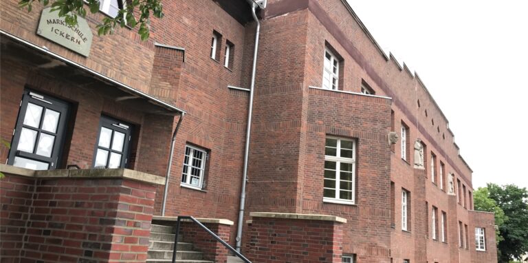 Nun gibt es bereits den zweiten Corona-Fall an einer Castrop-Rauxeler Grundschule nach den Sommerferien.