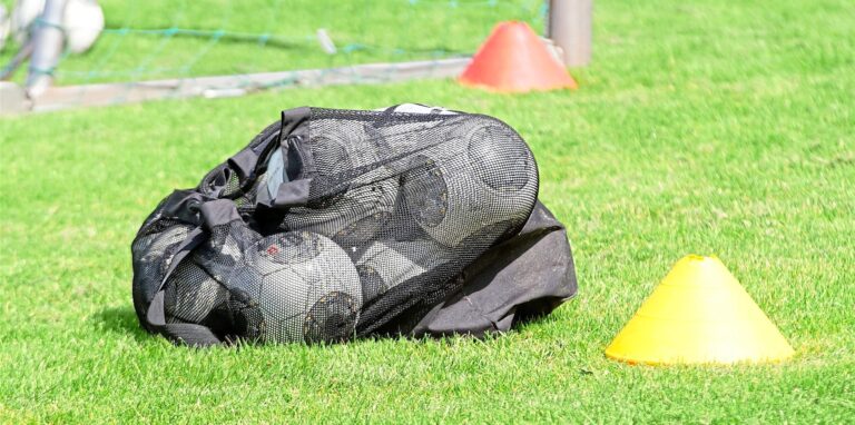 Der Ball ruht bei den Frauen am Paschenberg. Die Fußballerinnen des SC Herten starten aber nur nicht in der Meisterschaft, sie trainieren weiter und bestreiten Testspiele.