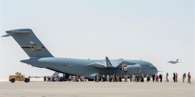 Die Transportflugzeuge vom Typ Boeing C-17 der US-Luftwaffe nutzen oft das Rufzeichen «Reach».