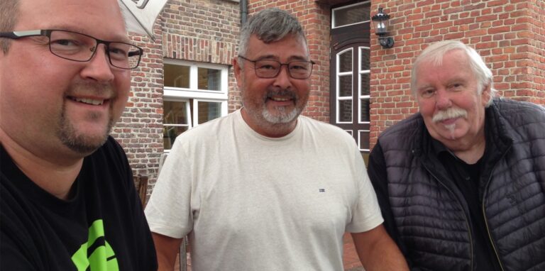 Mehr Gespräche und stärkeren Zusammenhalt: Das wünschen sich die Vorstandsmitglieder der Werbe- und Interessengemeinschaft Westerholt (WIW) dringend. Im Bild v.r. die Vorsitzenden Hans Klare und Jürgen Watanabe mit Kassierer Jörn Brösicke.