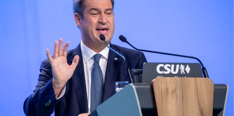 Markus Söder bleibt Parteivorsitzender der CSU.