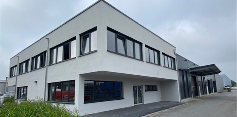 Neues Bürogebäude Lutec-PKS