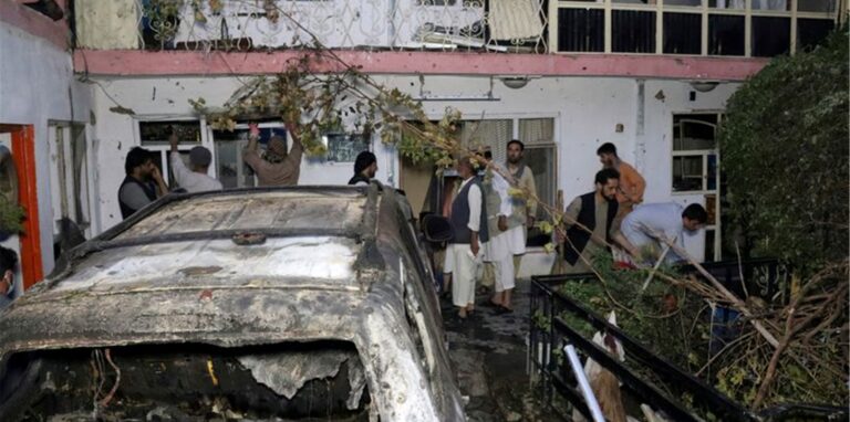 Bei dem Drohnenangriff wurde ein Auto vor einem Haus in Kabul getroffen. Doch es starben keine Terroristen, sondern Zivilisten.