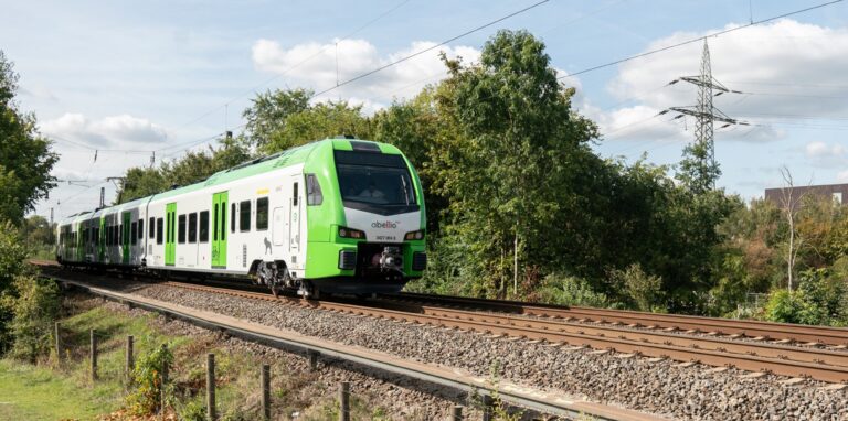 Die S2 fährt zwischen Dortmund und Herne auch durch Castrop-Rauxel.