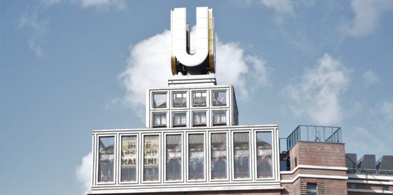 Am Dortmunder U ist es am Wochenende zu einem Tötungsdelikt gekommen.