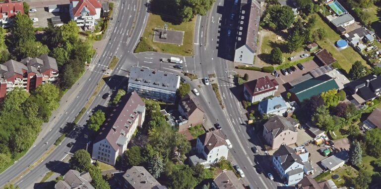 Am Engelsburgplatz könnte bald eine Linksabbiegerspur wegfallen.
