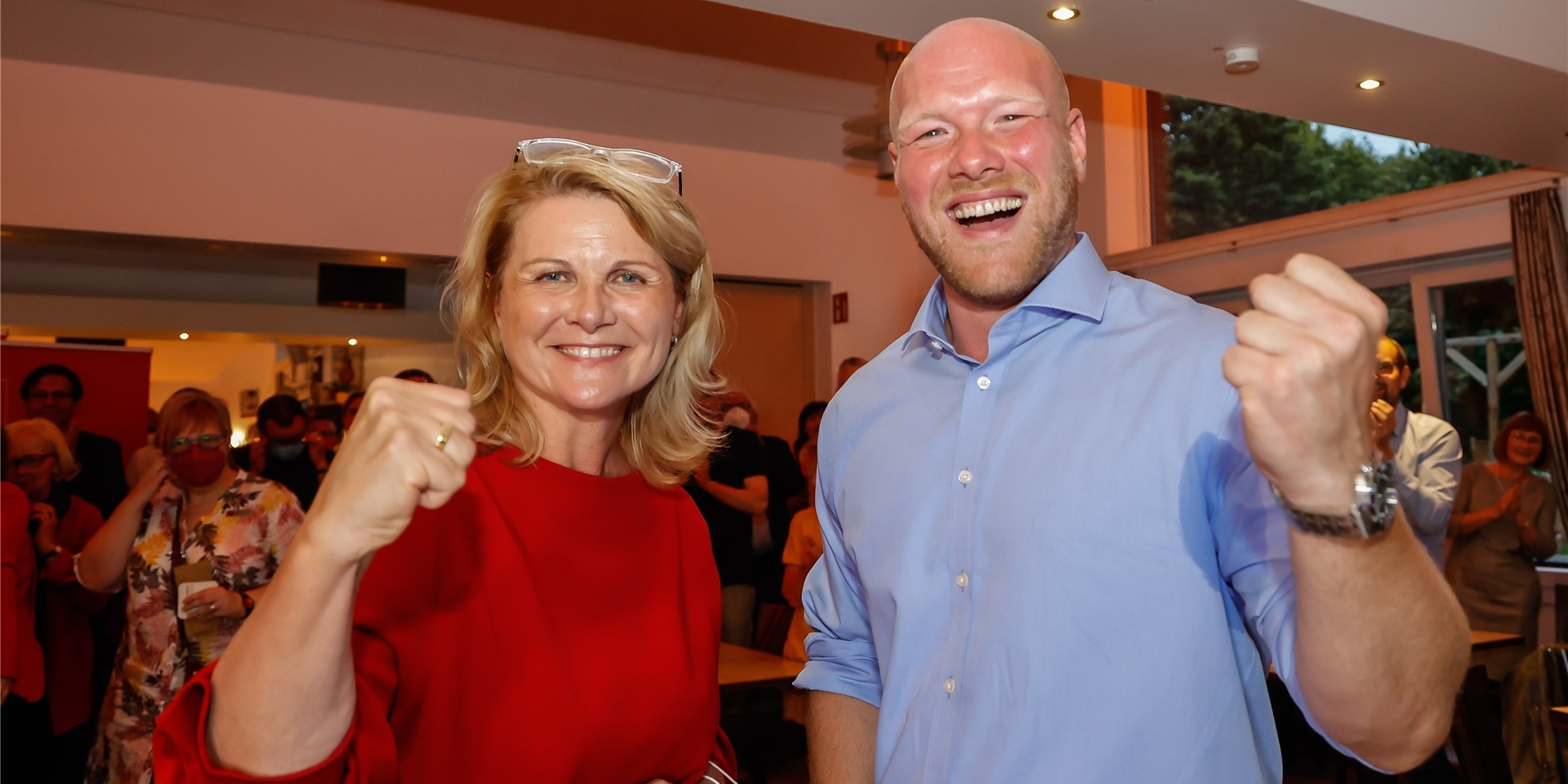 Die Gewinner der beiden Dortmunder Bundestags-Wahlkreise: Sabine Poschmann und Jens Peick (beide SPD)