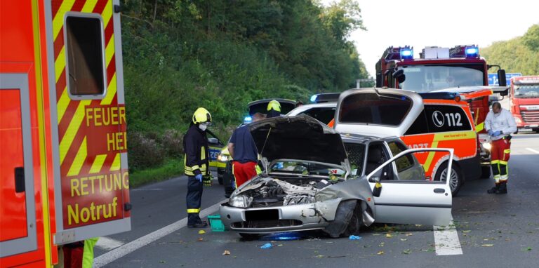 In diesem Auto war die verletzte Person auf der A 42 bei Castrop-Rauxel eingeklemmt.