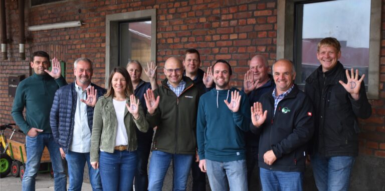 (v.l.) Markus Pasing, Klaus Booke, Regina Böckenhoff, Stephanie Papenbrock, Paul Böckenhoff, Franz-Josef Große-Gellermann, Stephan Große-Kock, Ludger Paß, Bernhard Heiming und Michael Sprenger setzten sich in Lembeck für das 5D Qualitätssiegel ein.