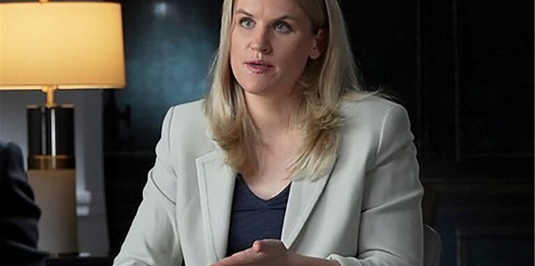 Facebook-Whistleblowerin Frances Haugen während eines CBS-Interviews.