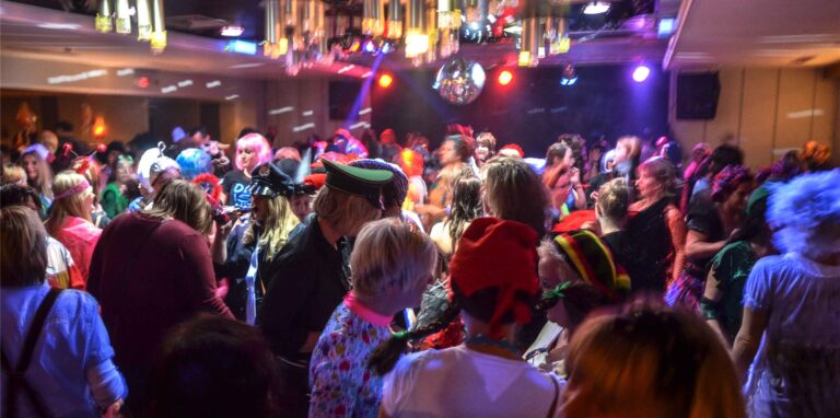 Im Tanzpalast Mythos findet Ende Oktober eine Karaoke-Party statt. (Archivbild)