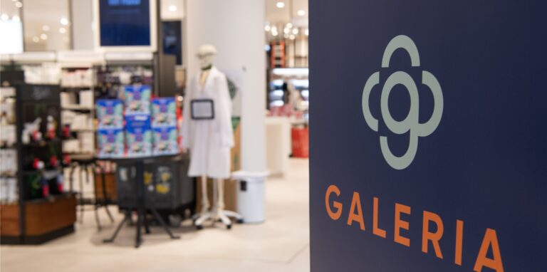 Die neu gestaltete „Galeria“ an der Hauptwache in Frankfurt. Die Handelskette Galeria Karstadt Kaufhof GmbH hat für ihre Häuser ein komplett neues Konzept umgesetzt.