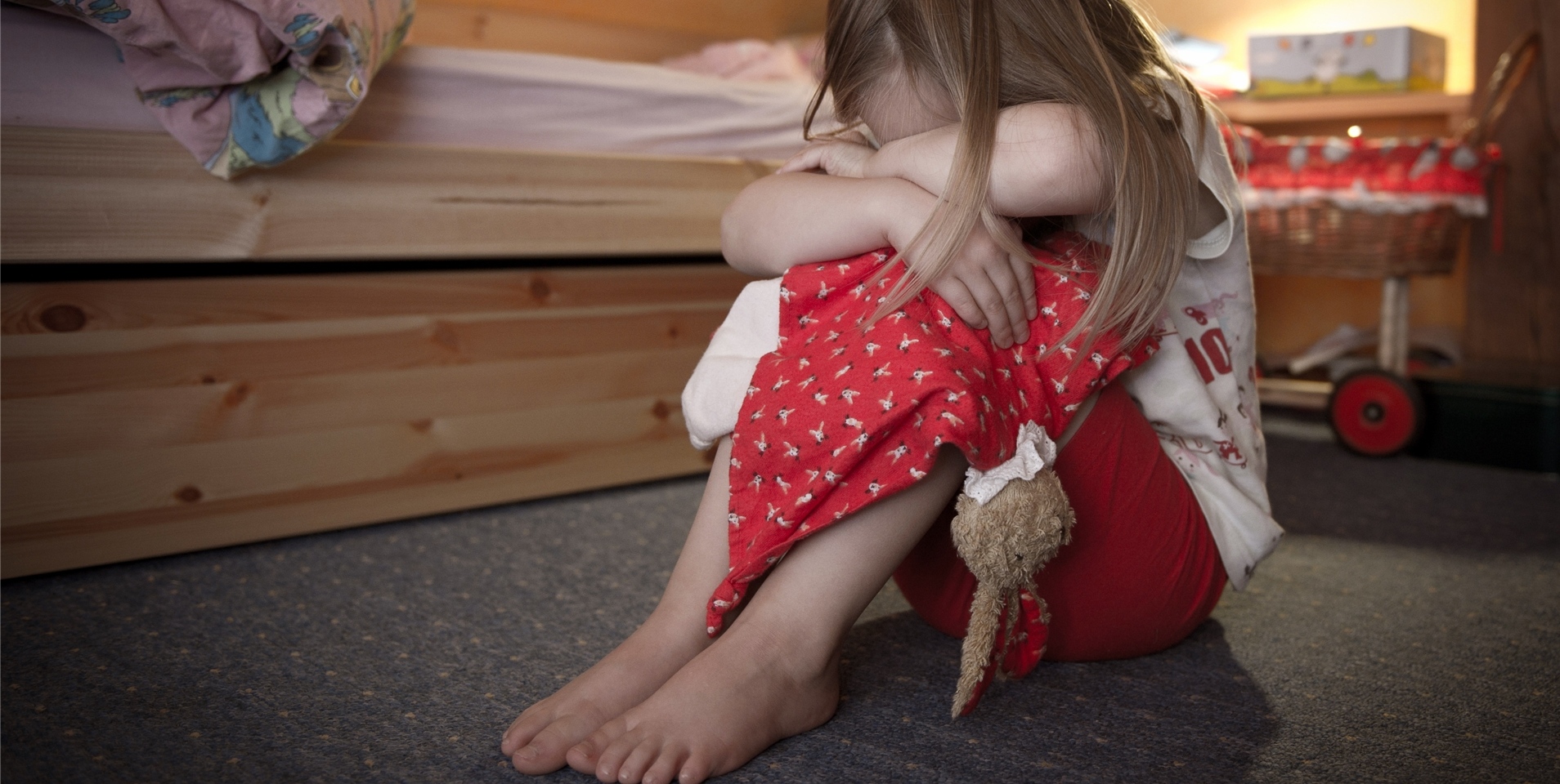 Monatelang verwahrlosen kleine Kinder in einer Herner Wohnung in Dreck und Müll. Dann lässt die Anzeige eines Nachbarn alles auffliegen.