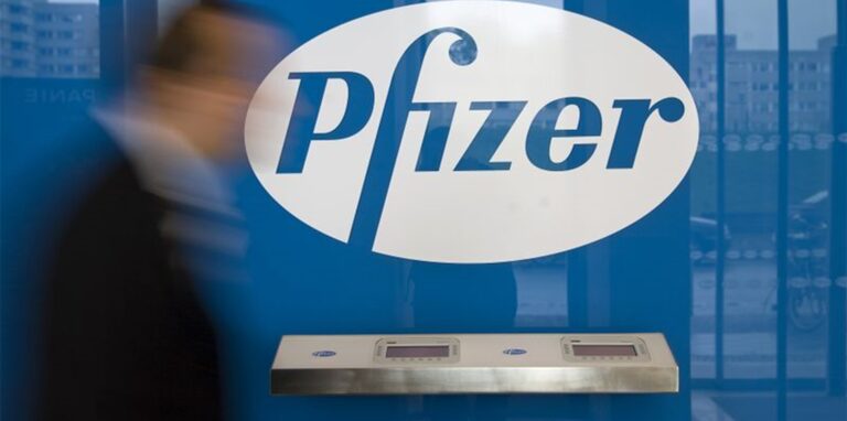 Der Pharmakonzern Pfizer hat ein Corona-Medikament entwickelt.