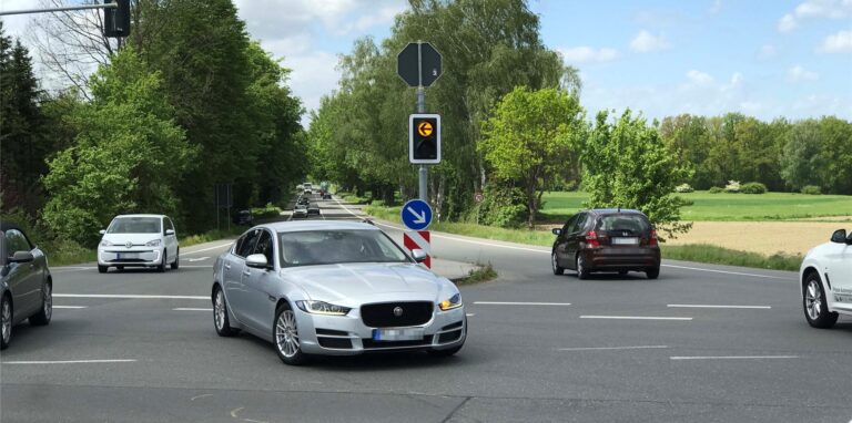 Die Änderungen an der Kreuzung Sythener Straße, Münsterstraße lassen weiter auf sich warten.
