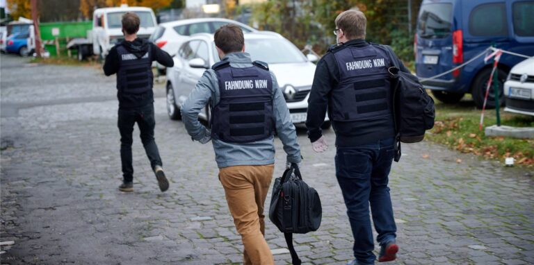 Rocker, Clans und die italienische Mafia halten Ermittler in NRW auf Trab.