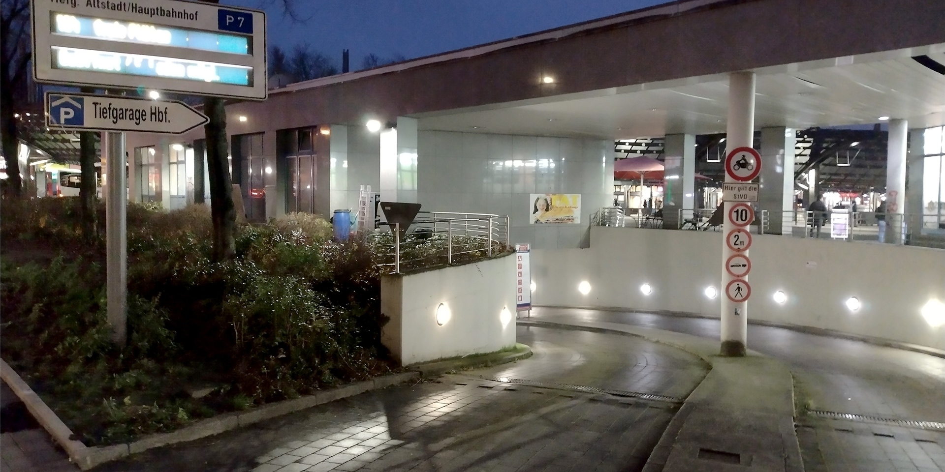 Angstraum für viele Frauen: Die Tiefgarage am Hauptbahnhof.