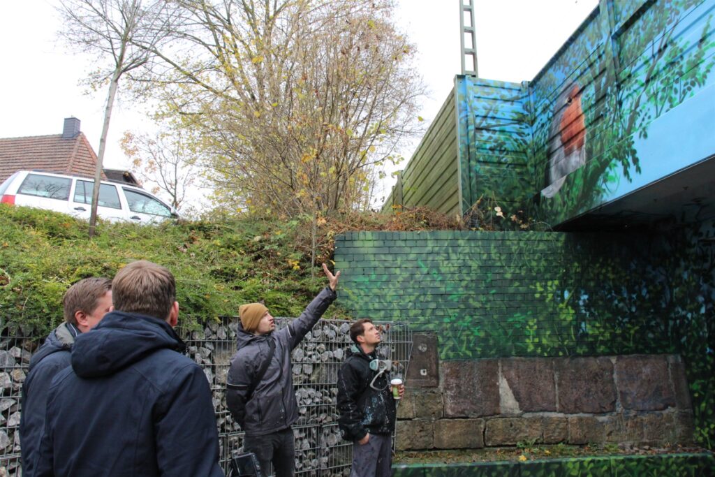 title attribut Graffitis lassen „See schlägt Wellen“ bunt werden